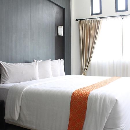 Khas Parapat Exterior foto