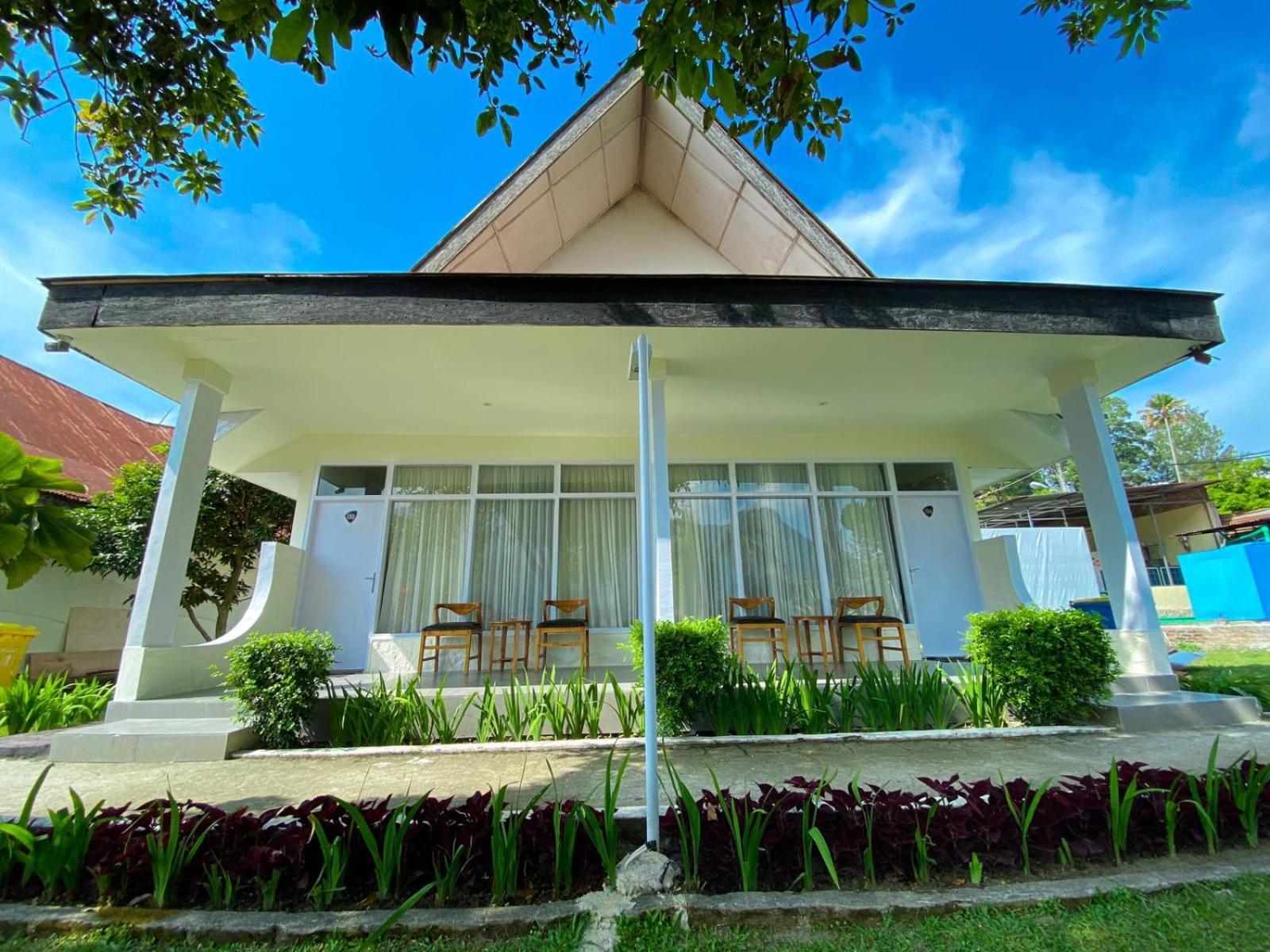 Khas Parapat Exterior foto